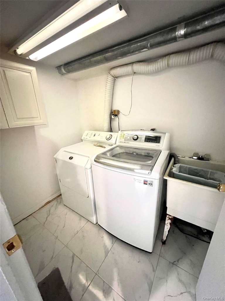 188-20 50 Ave - Photo 24