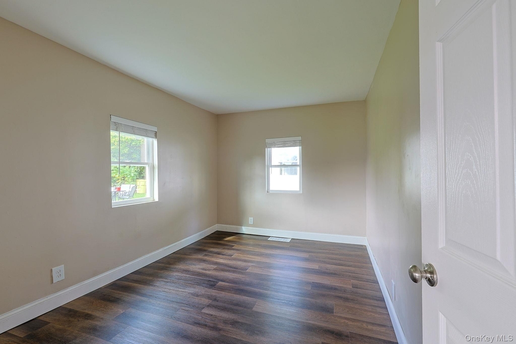 14 Tighe Avenue - Photo 4