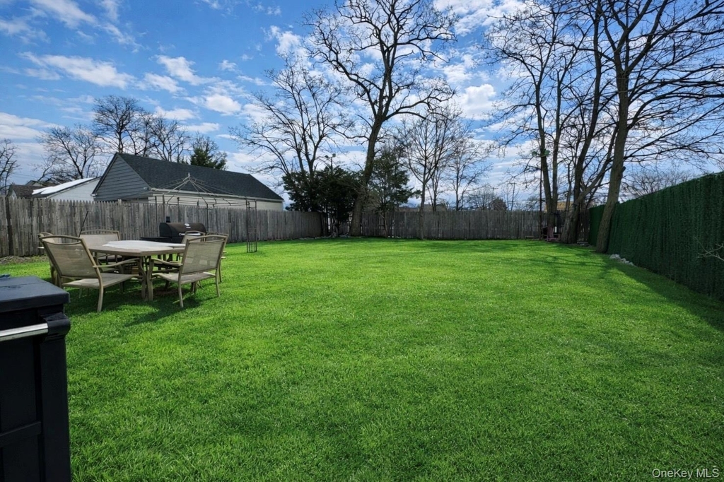 99 Jerusalem Avenue - Photo 18