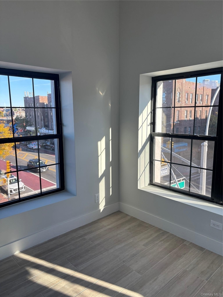32-62 83 Street - Photo 10