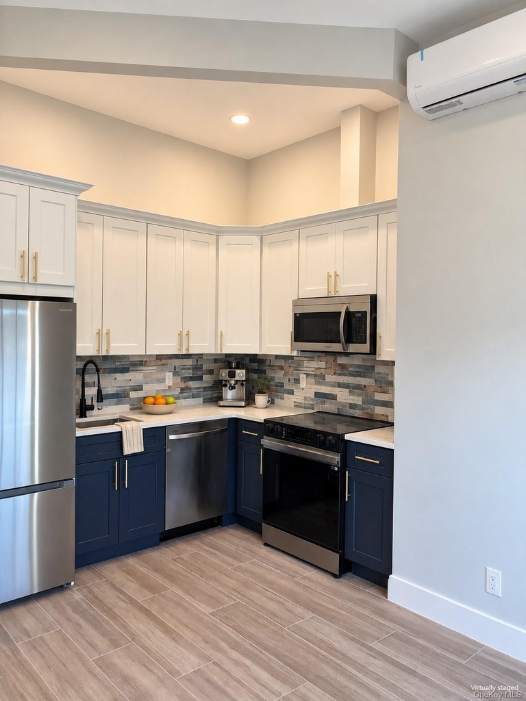 32-62 83 Street - Photo 2
