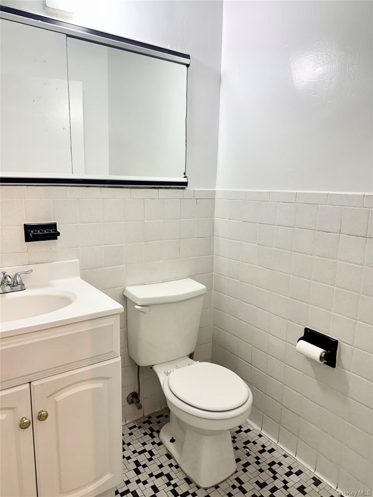 85-15 Main Street - Photo 8