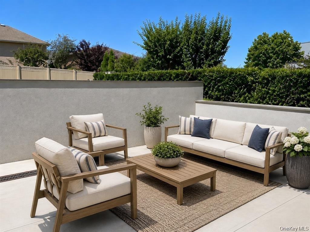 156 Valentine Street - Photo 9