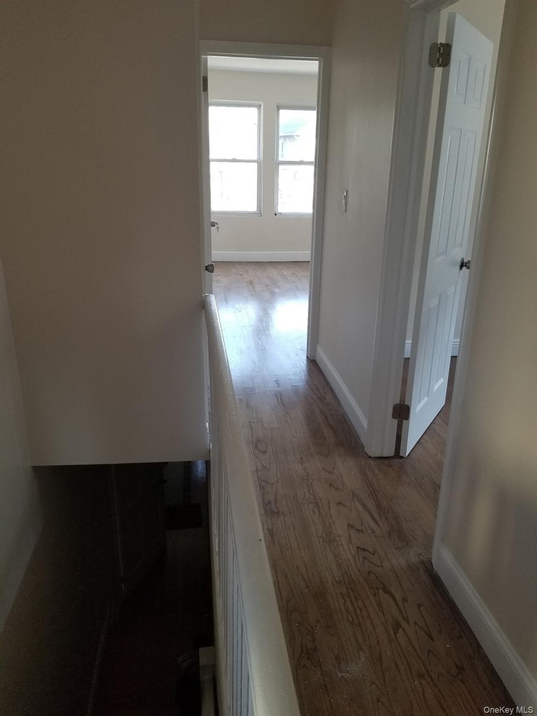 10916 Pinegrove Street - Photo 4