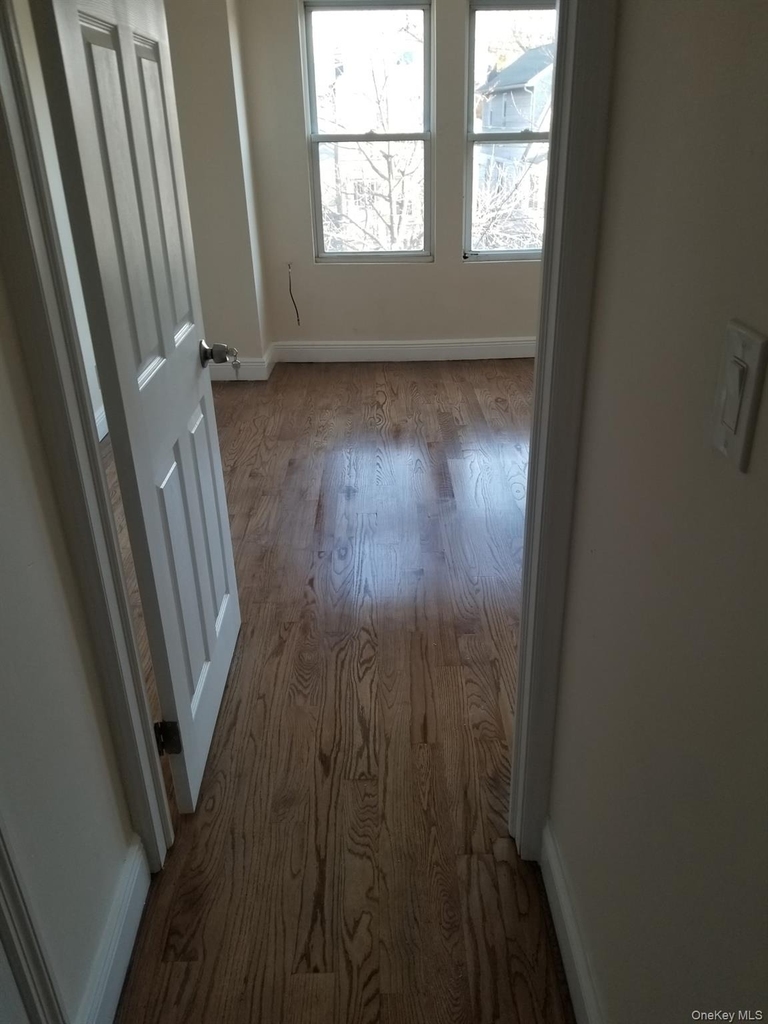 10916 Pinegrove Street - Photo 1