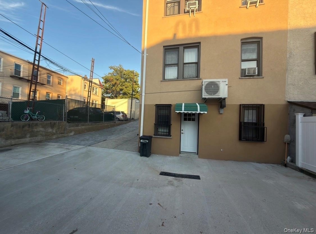 50-14 42nd Street - Photo 17