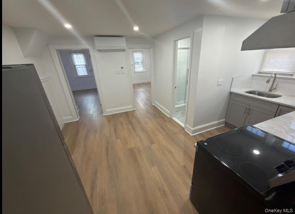 50-14 42nd Street - Photo 10