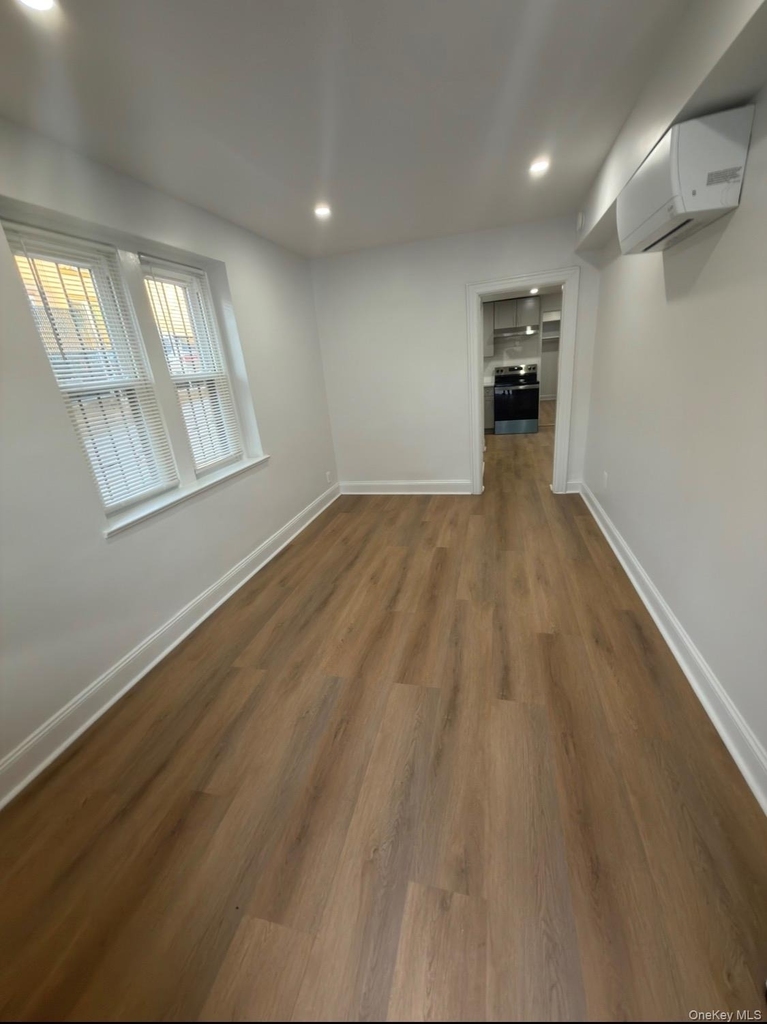 50-14 42nd Street - Photo 16