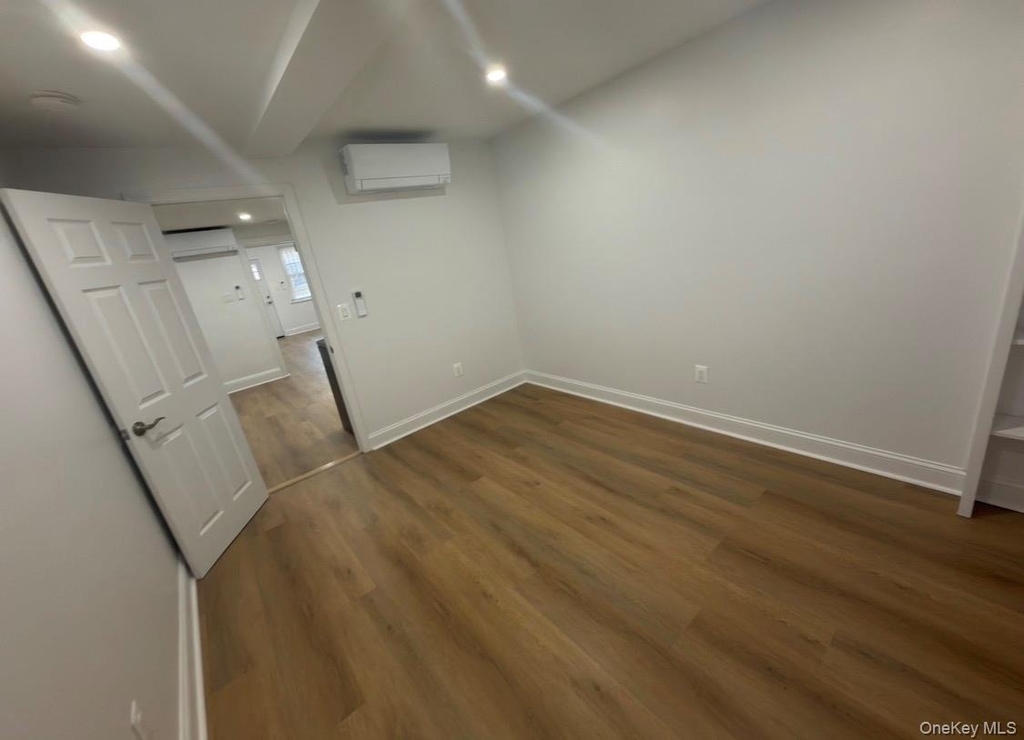 50-14 42nd Street - Photo 7