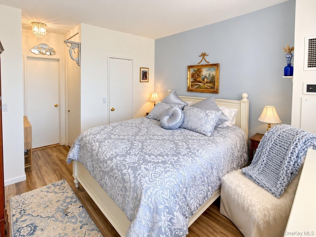 26910 Grand Central Parkway - Photo 7