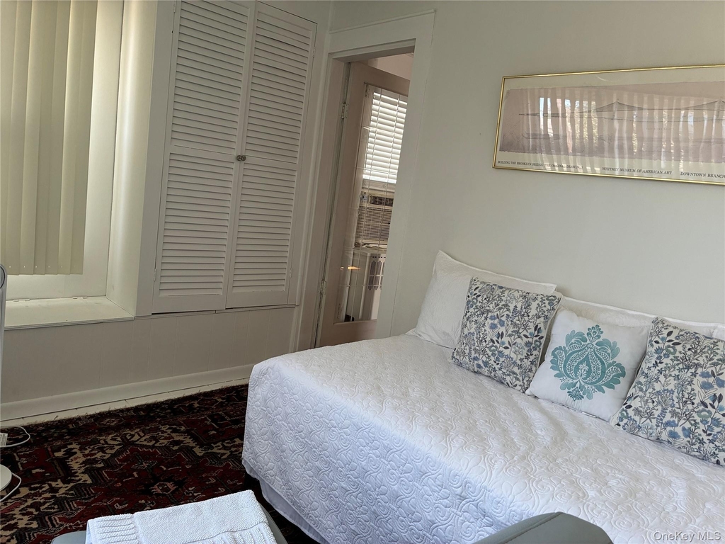 54 Erie Avenue - Photo 14