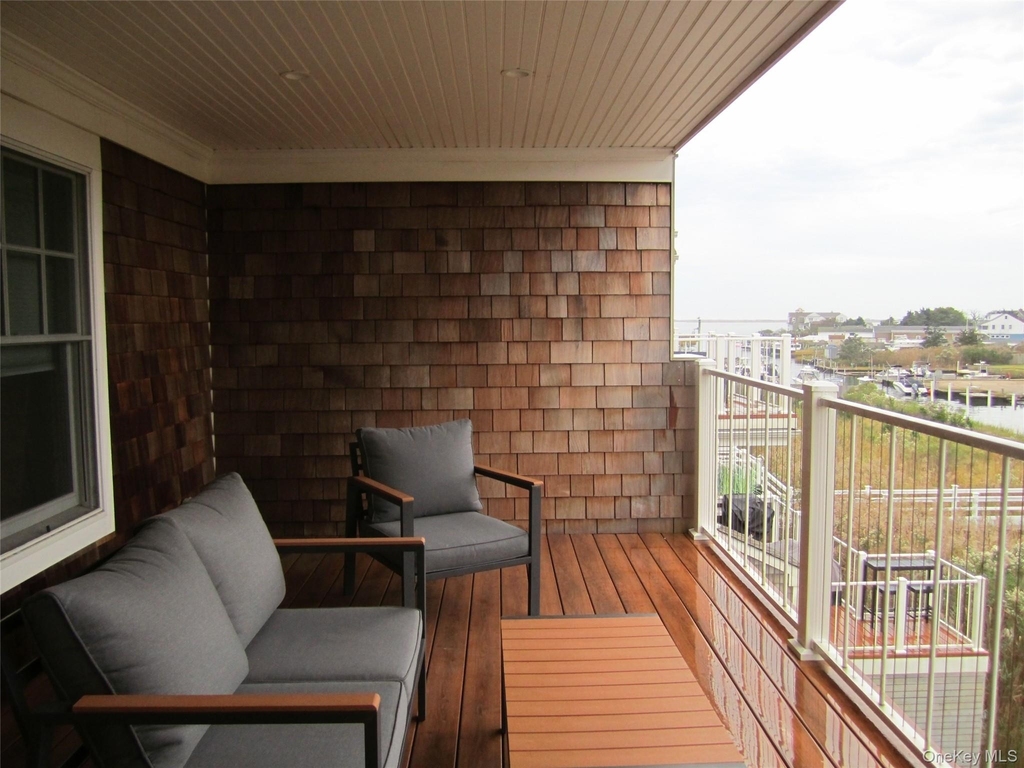 68 Foster Avenue - Photo 14