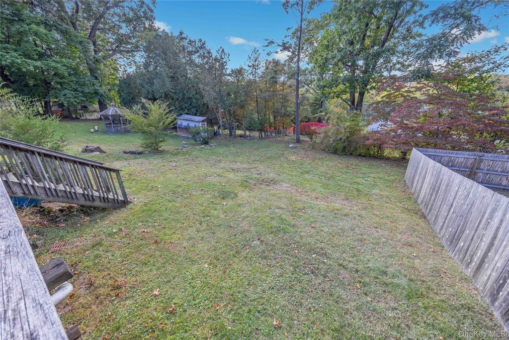 77 N Main Street - Photo 18