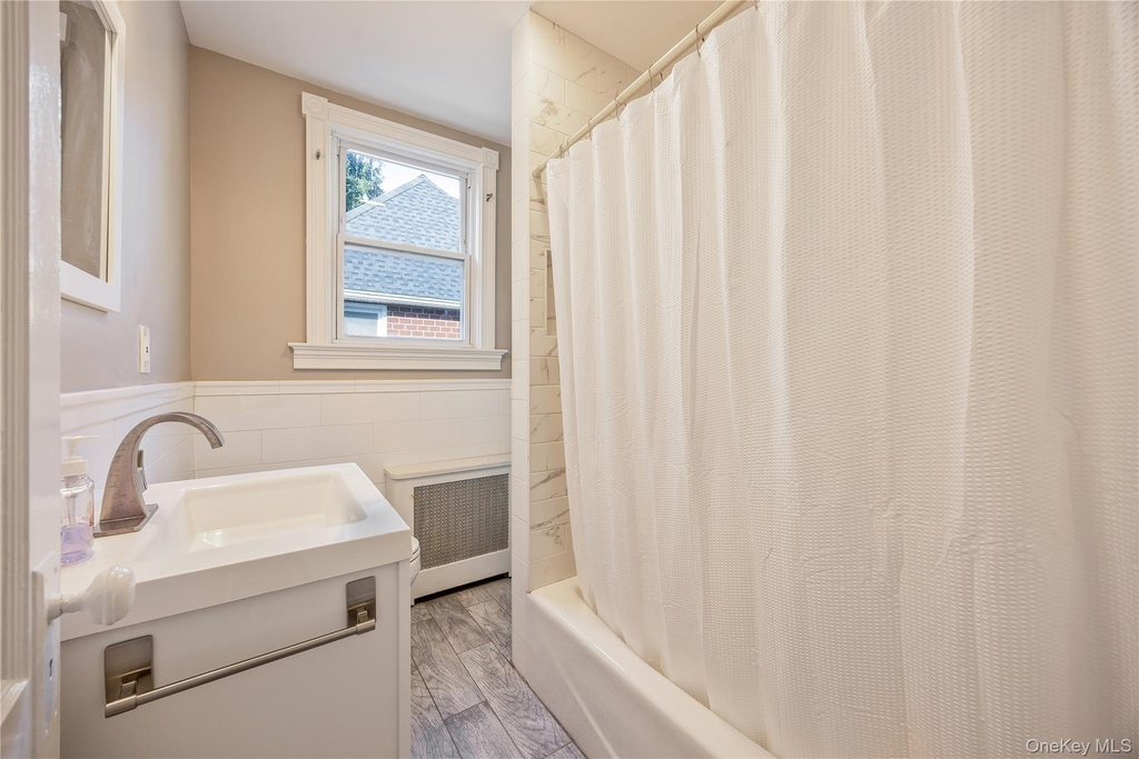 77 N Main Street - Photo 14