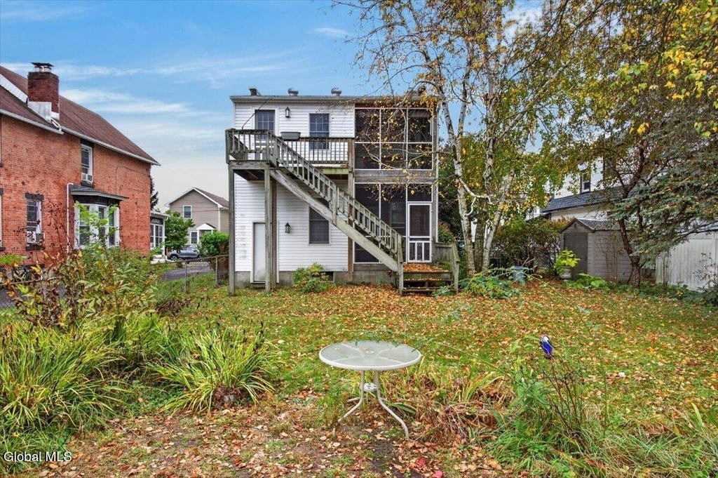 1011 24th Street - Photo 33