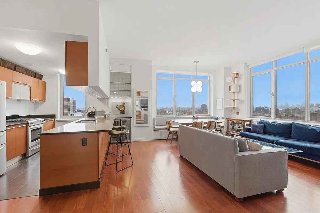 1485 5th Avenue - Photo 1