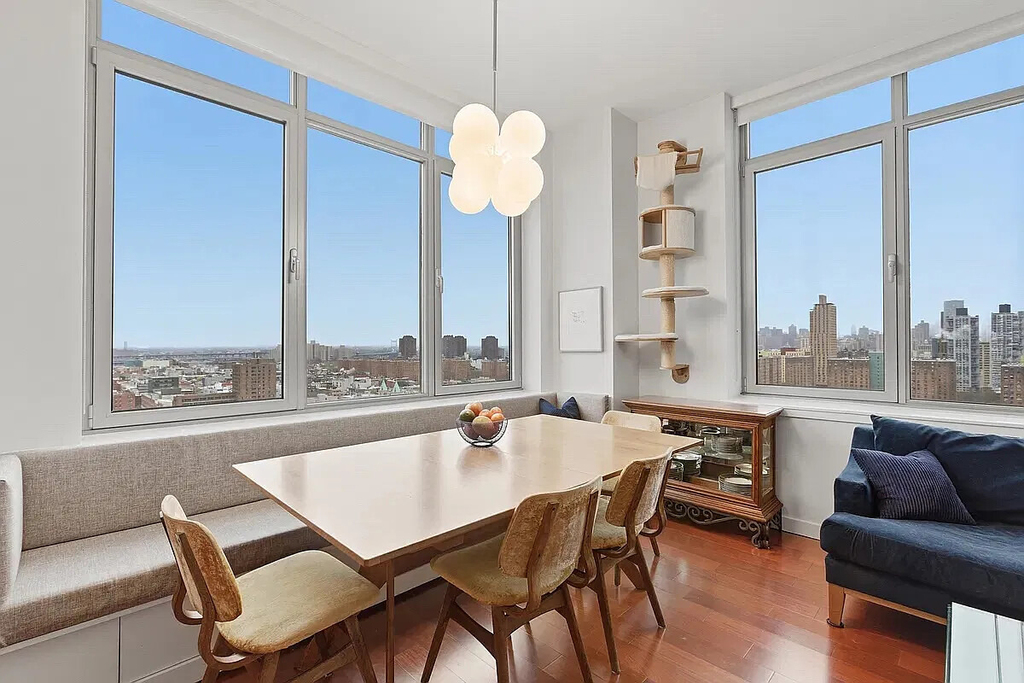 1485 5th Avenue - Photo 3