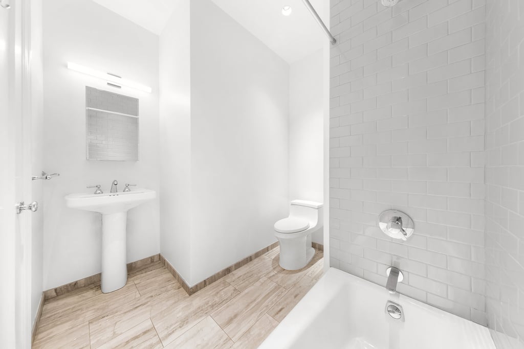 43 E 20th Street - Photo 7