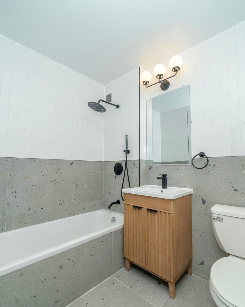 1330 Fifth Avenue - Photo 9