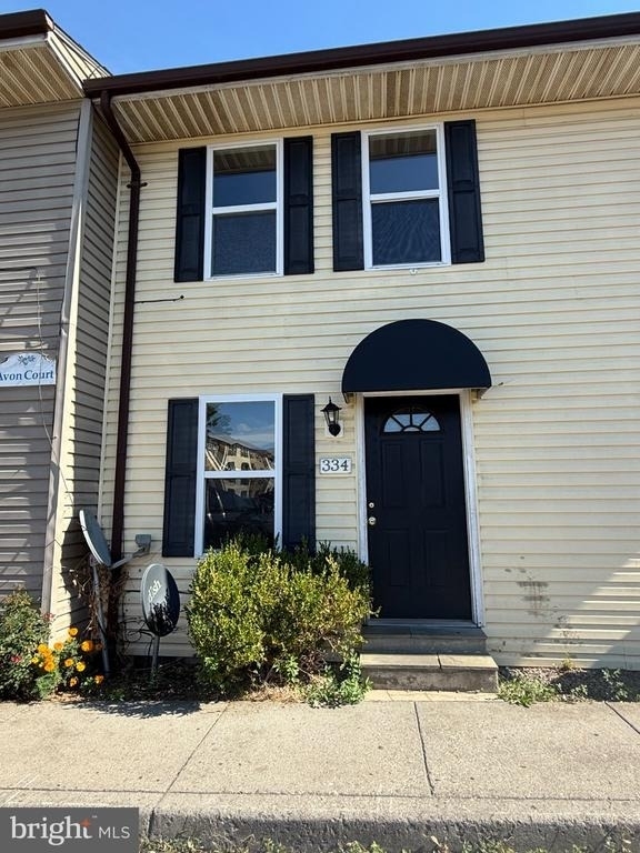 334 Avon Court - Photo 1