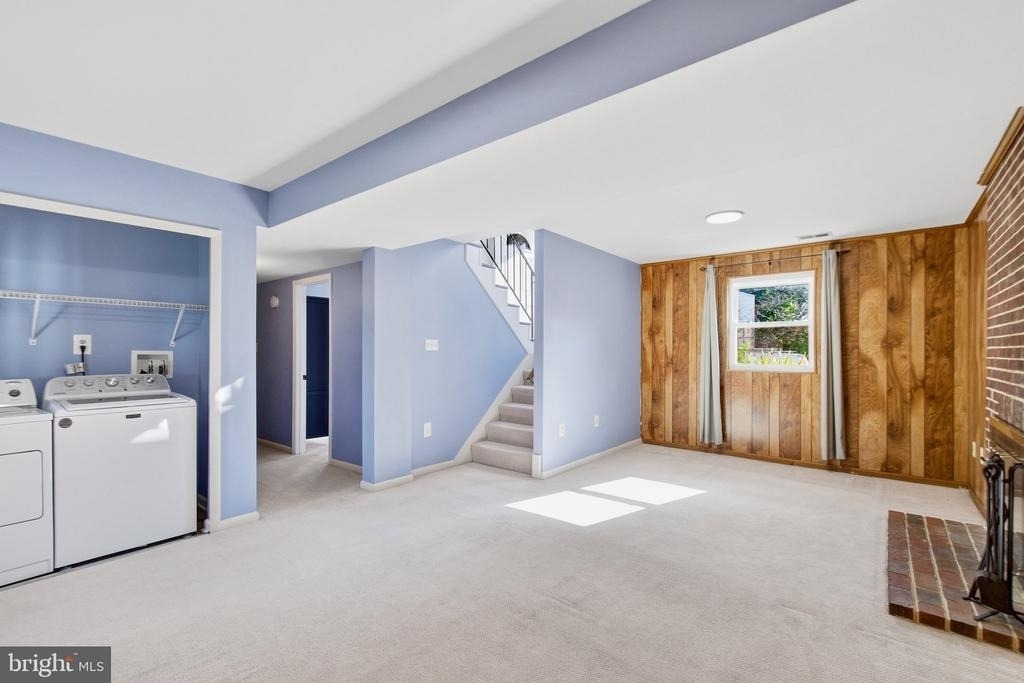 5625 Roundtree Drive - Photo 34