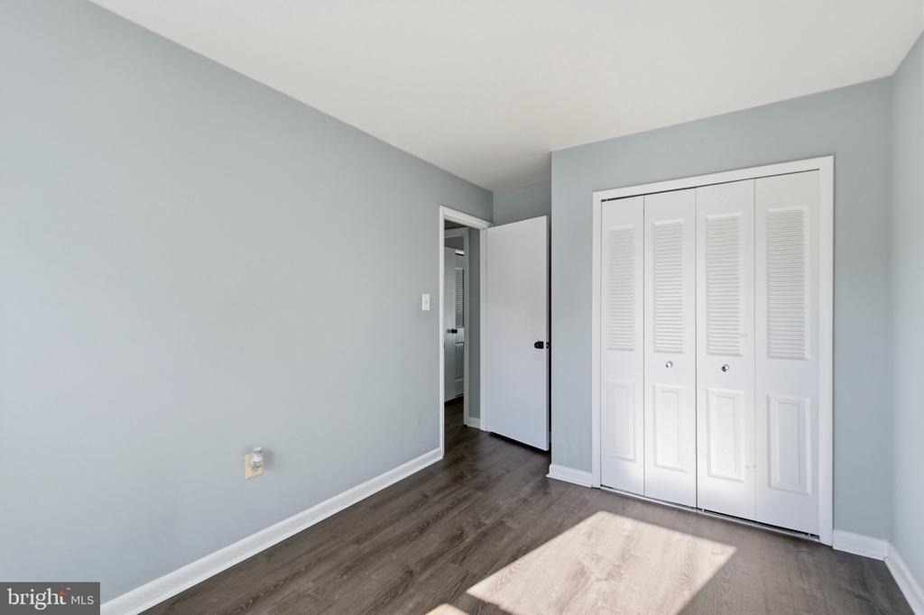 5625 Roundtree Drive - Photo 22