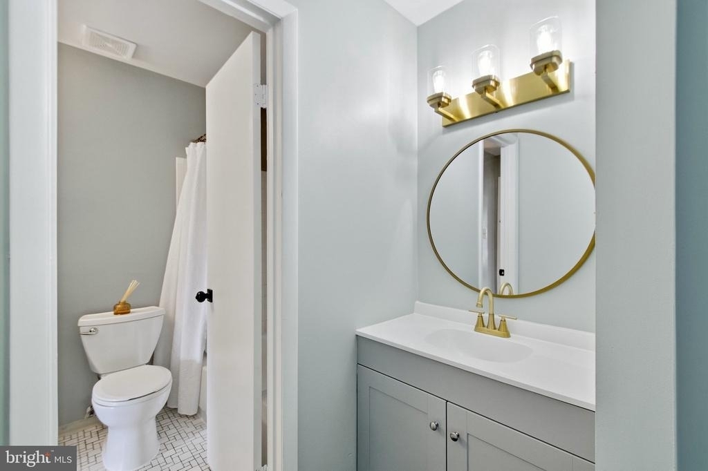 5625 Roundtree Drive - Photo 27