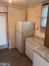 902 W Poplar Road - Photo 27