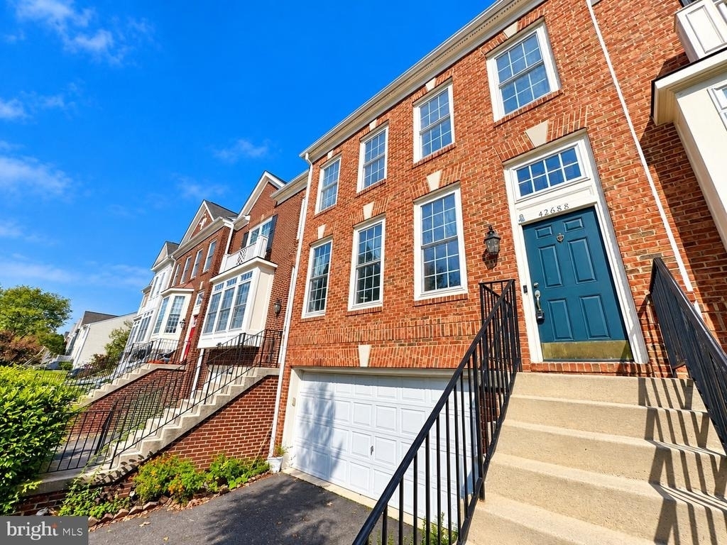 42688 Rolling Rock Square - Photo 2