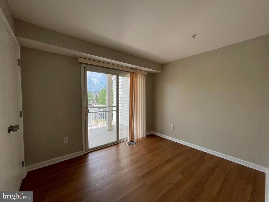 42301 Onyx Terrace - Photo 11