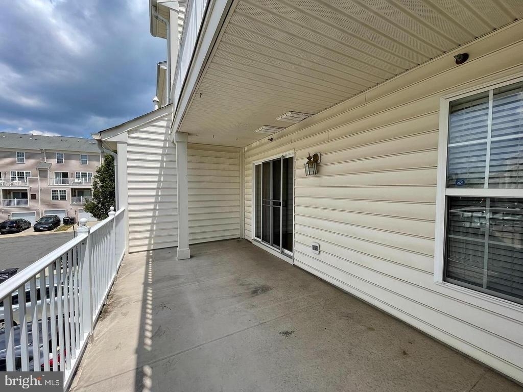42301 Onyx Terrace - Photo 14