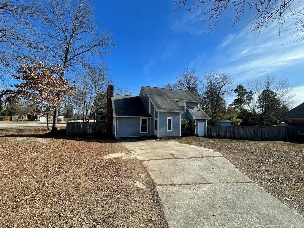 6383 Hawfield Drive - Photo 0