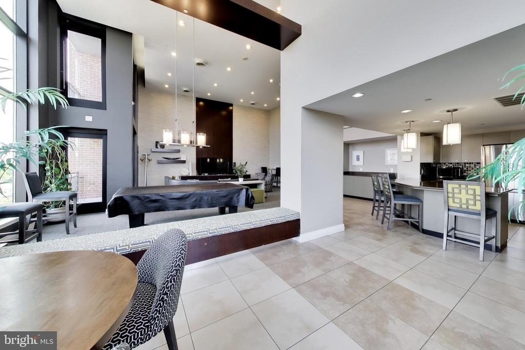 2451 Midtown Avenue - Photo 23