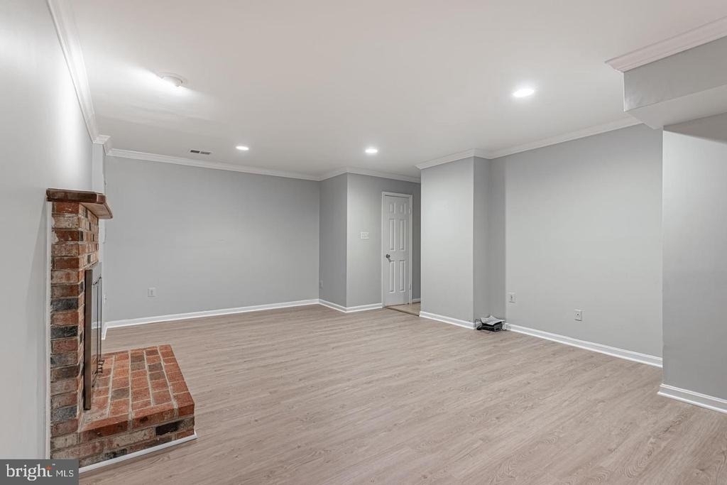 8575 Raglan Road - Photo 24