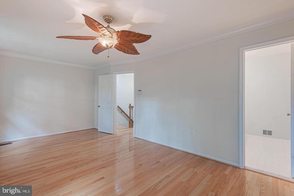 8575 Raglan Road - Photo 16