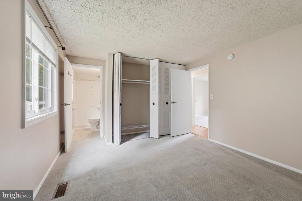 5906 Oak Leather Drive - Photo 19