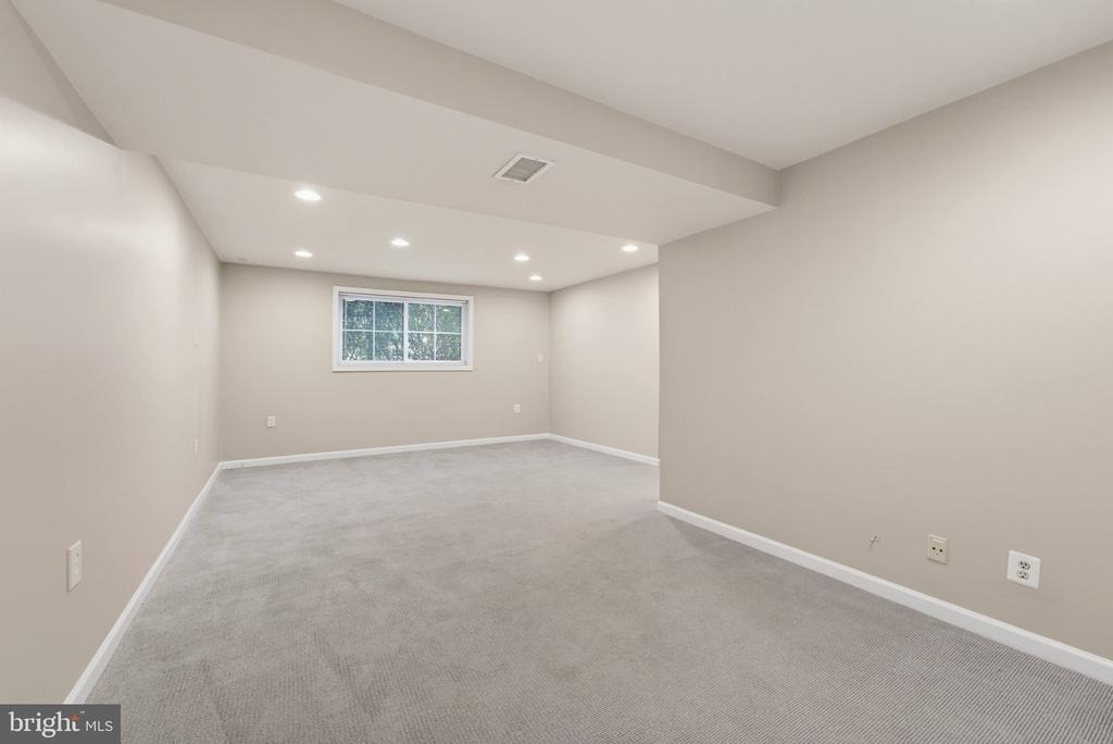 5906 Oak Leather Drive - Photo 24