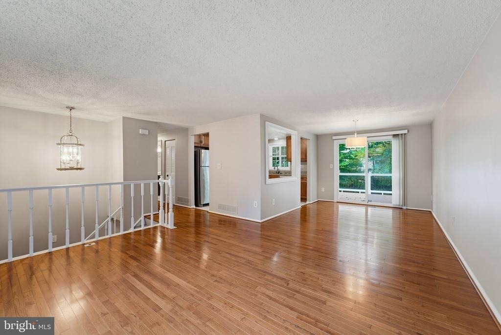 5906 Oak Leather Drive - Photo 5