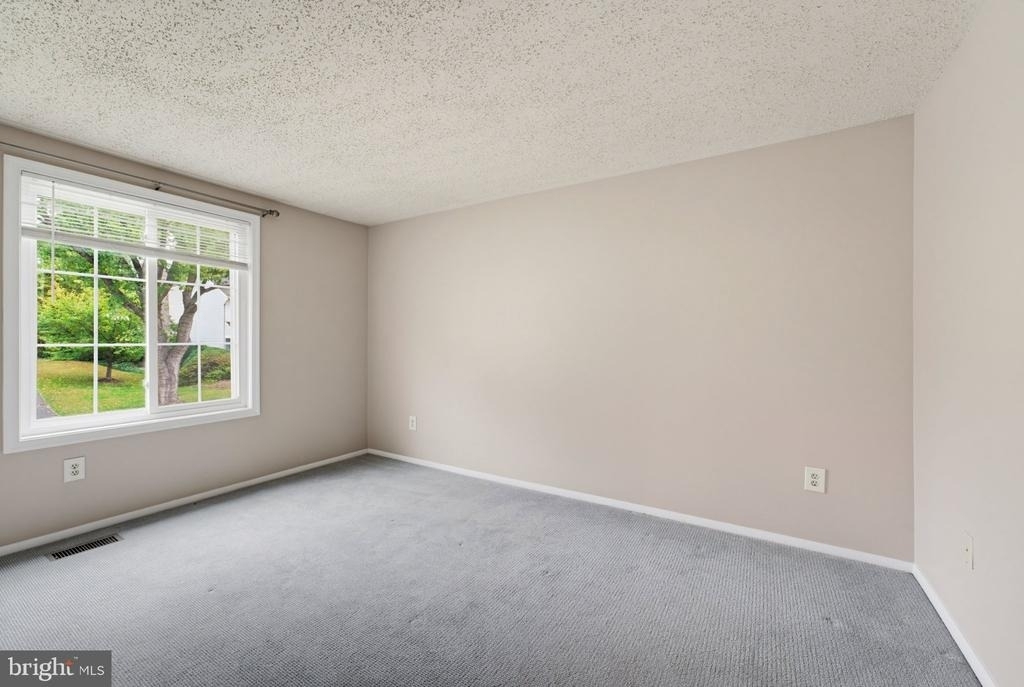 5906 Oak Leather Drive - Photo 12