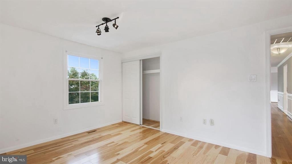 12802 Melvue Court - Photo 16
