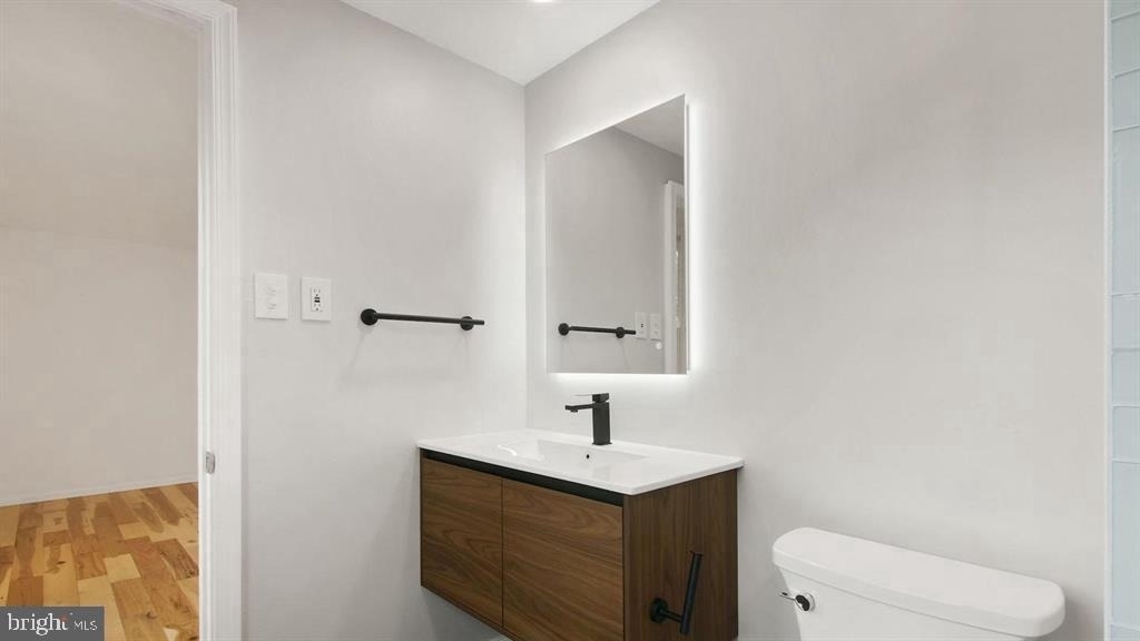 12802 Melvue Court - Photo 15