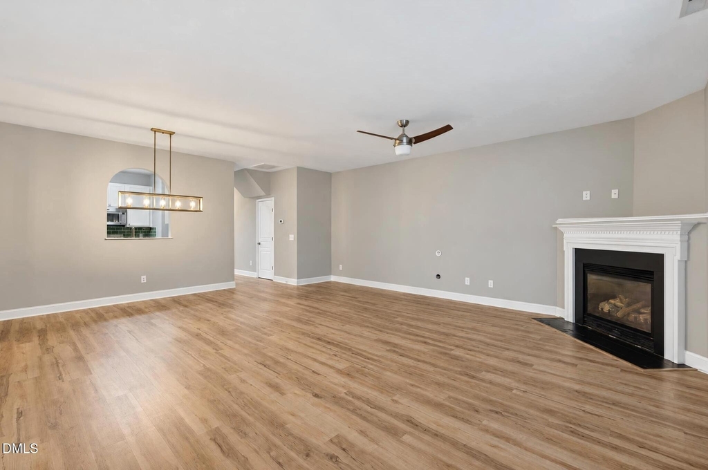 2512 Bryarton Village Way - Photo 16