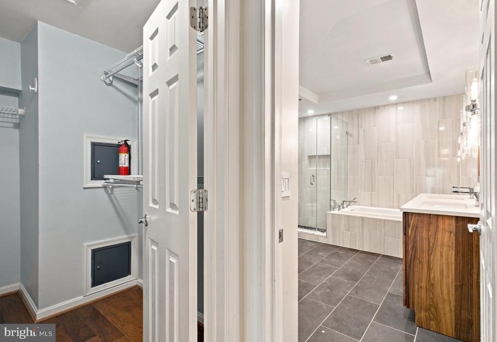 7023 Huntley Run Place - Photo 21