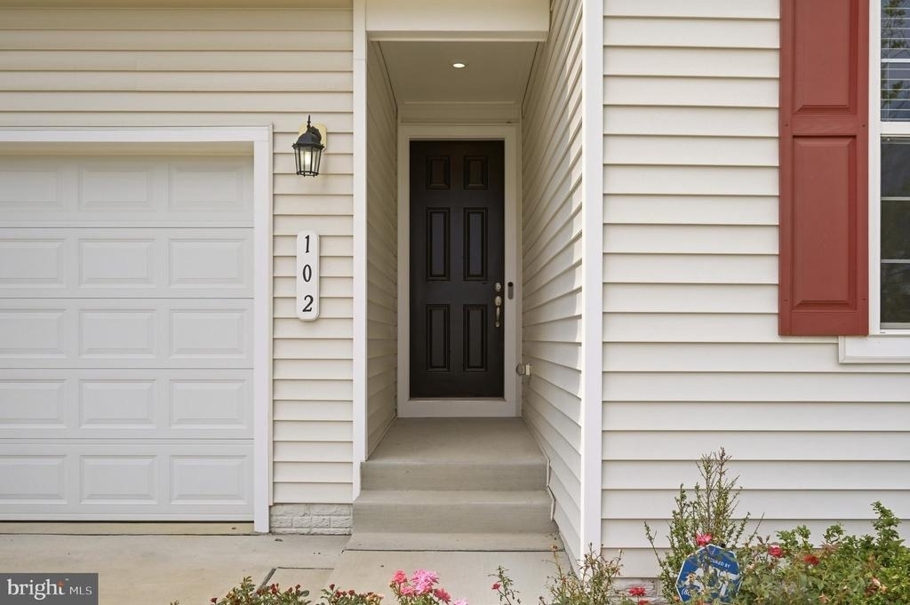 102 Curtain Fall Drive - Photo 5