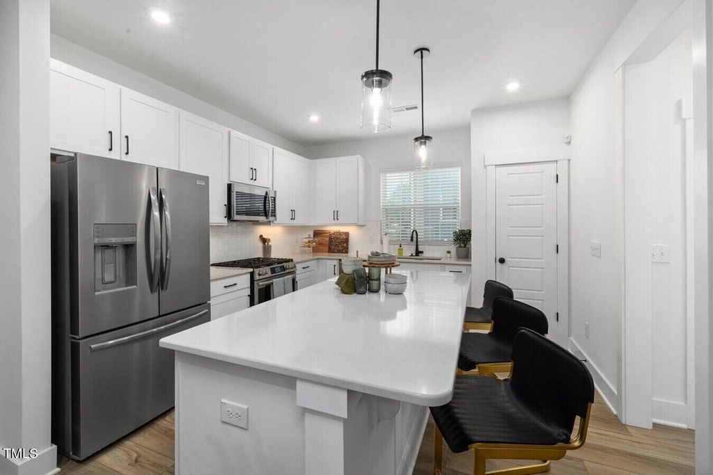 554 E Hargett Street - Photo 8