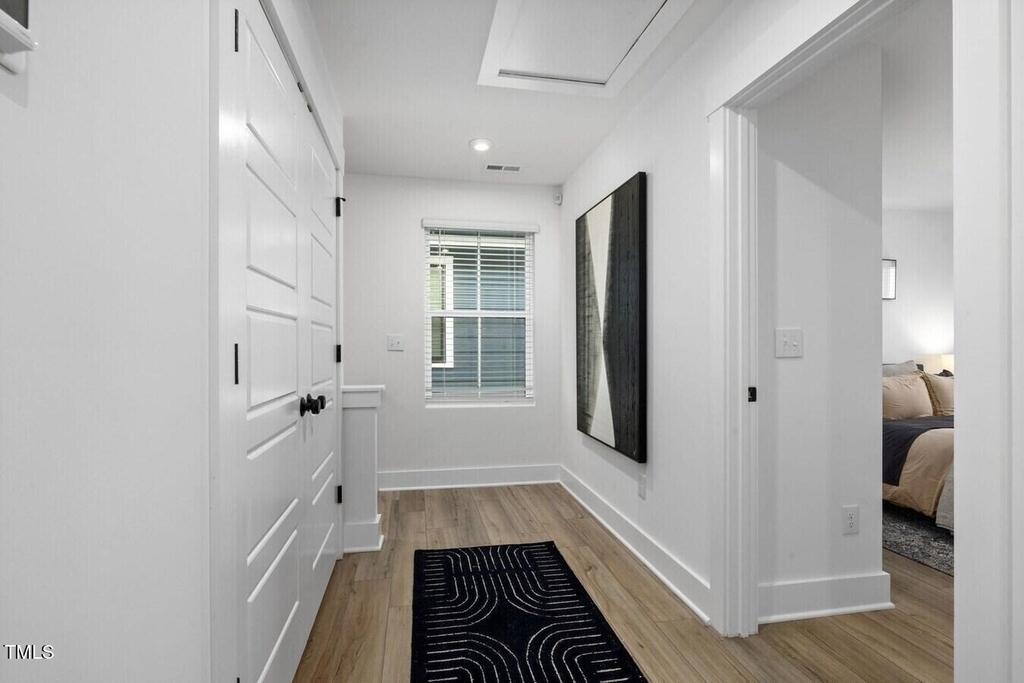 554 E Hargett Street - Photo 2