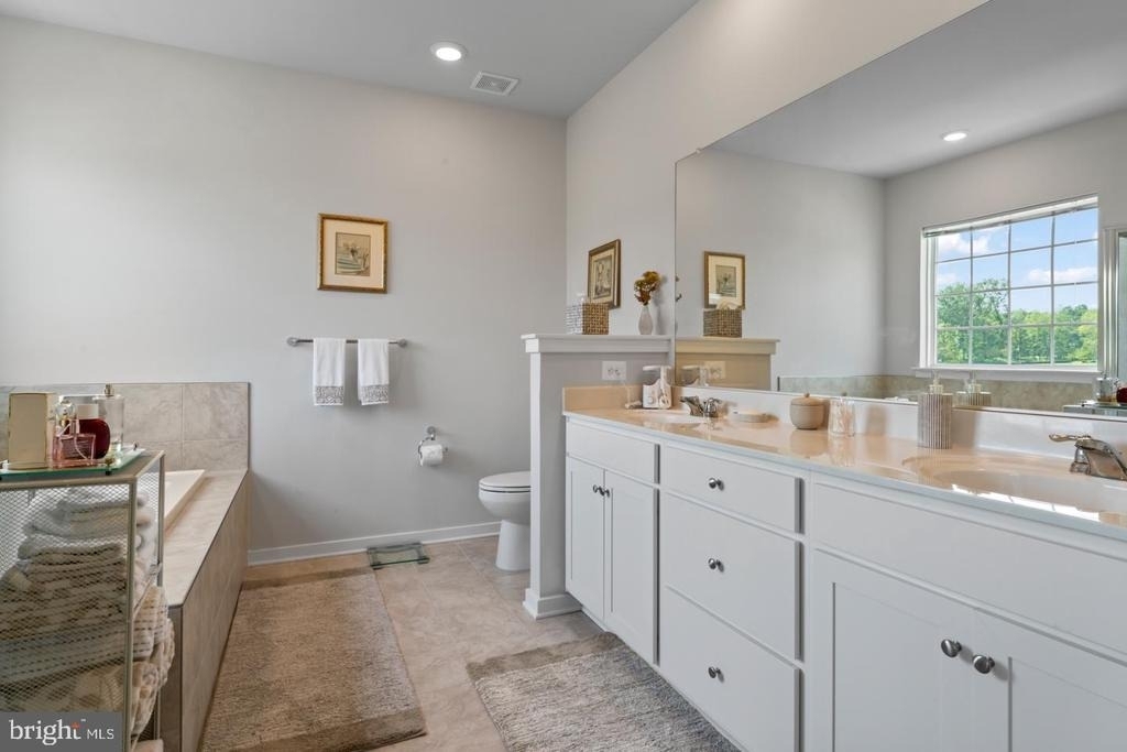 2131 Berwick Drive - Photo 17