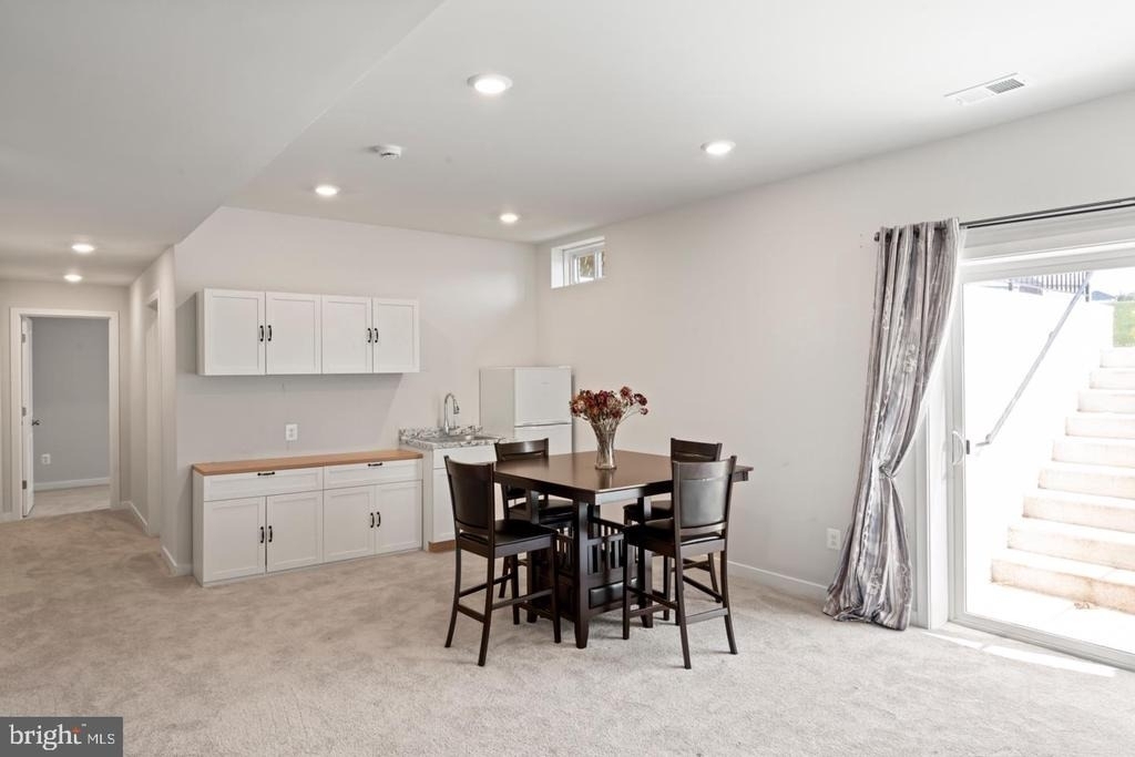 2131 Berwick Drive - Photo 33