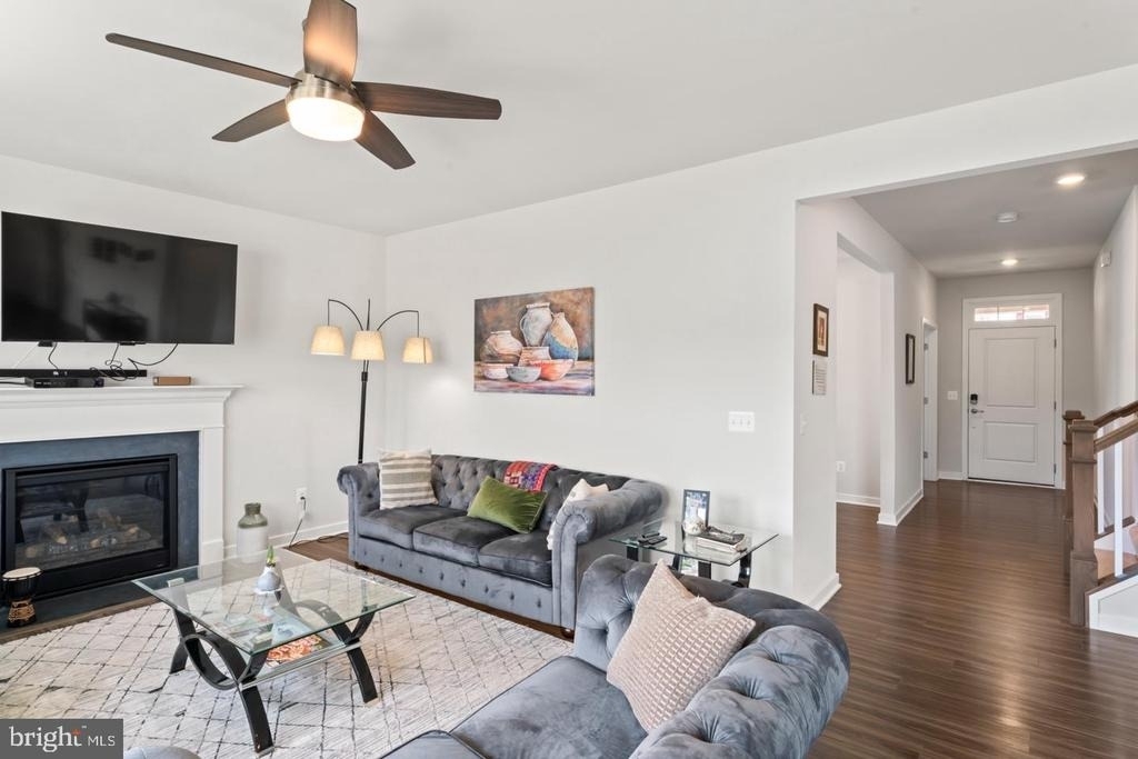 2131 Berwick Drive - Photo 10