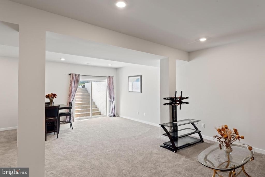 2131 Berwick Drive - Photo 35